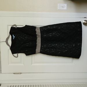 Antonio Melani, size 4, black and cream dress